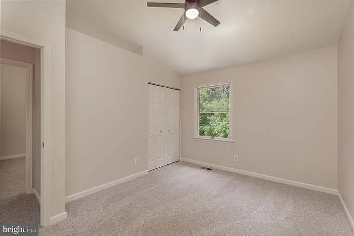 801 Albion Pl — Photo 32