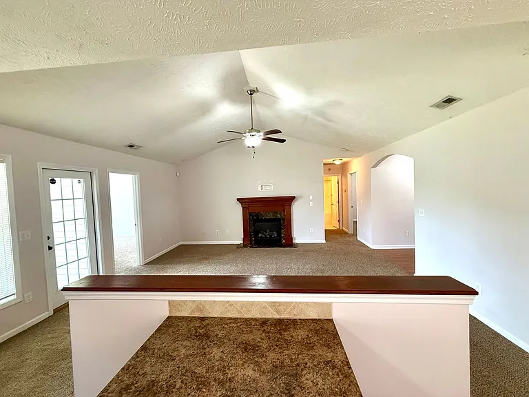 2513 Hunting Bow Dr — Photo 12