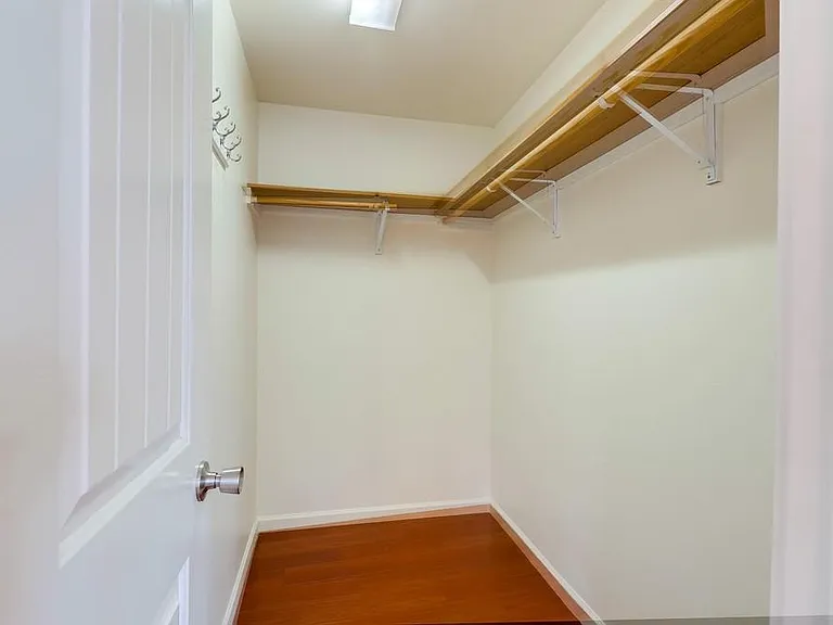 741 Agate St — Photo 13