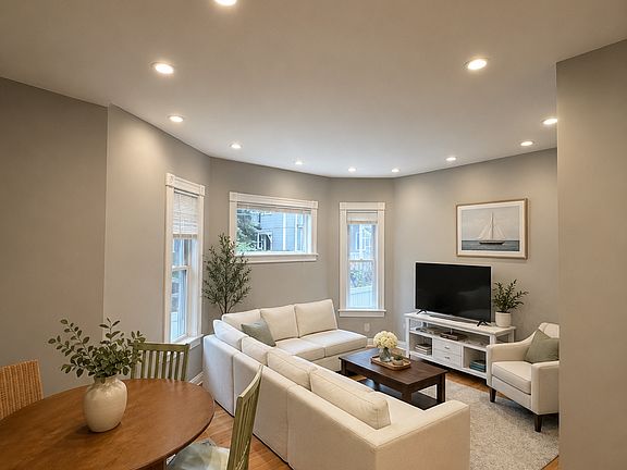 2nd image of 791 Columbia Rd #1