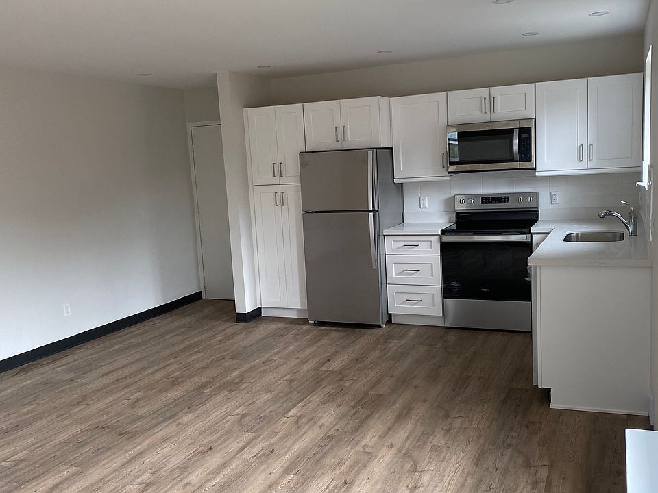 1st image of 145 Woodward Ave #2