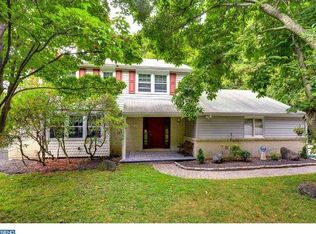 119 W Bishop Hollow Rd, Media, PA 19063