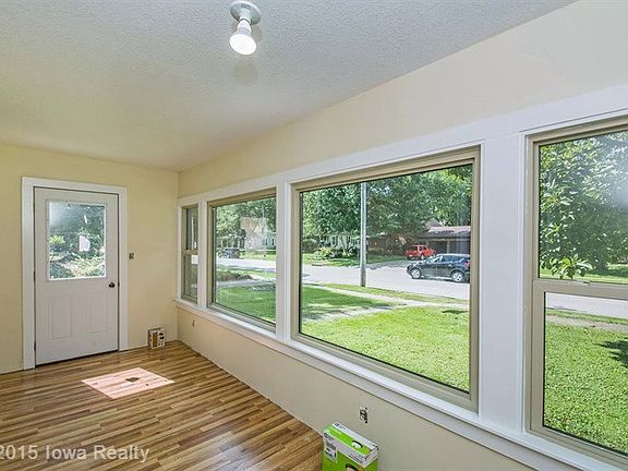 2nd image of 602 N State St