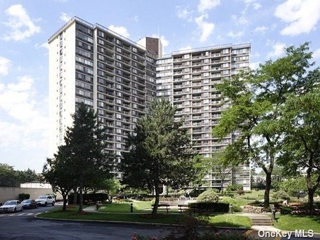 1st image of 1 Bay Club Dr APT 15T