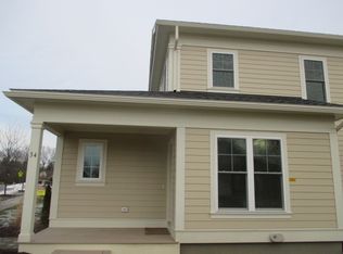 34 Ford Xing, Northampton, MA 01060