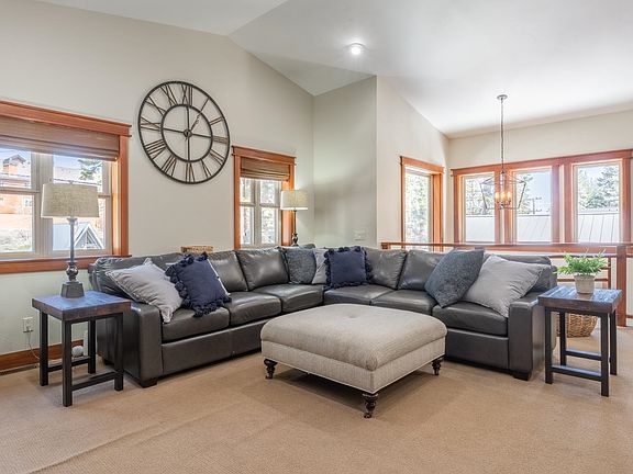 4th image of 125 Davison Rd #1