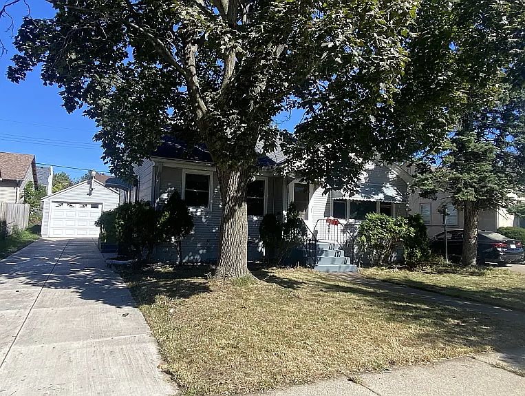 1st image of 1033 Blair Ave