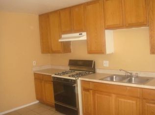 2775 6th St APT 2, Riverside, CA 92507