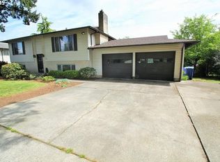 906 SE 207th Ave, Gresham, OR 97030