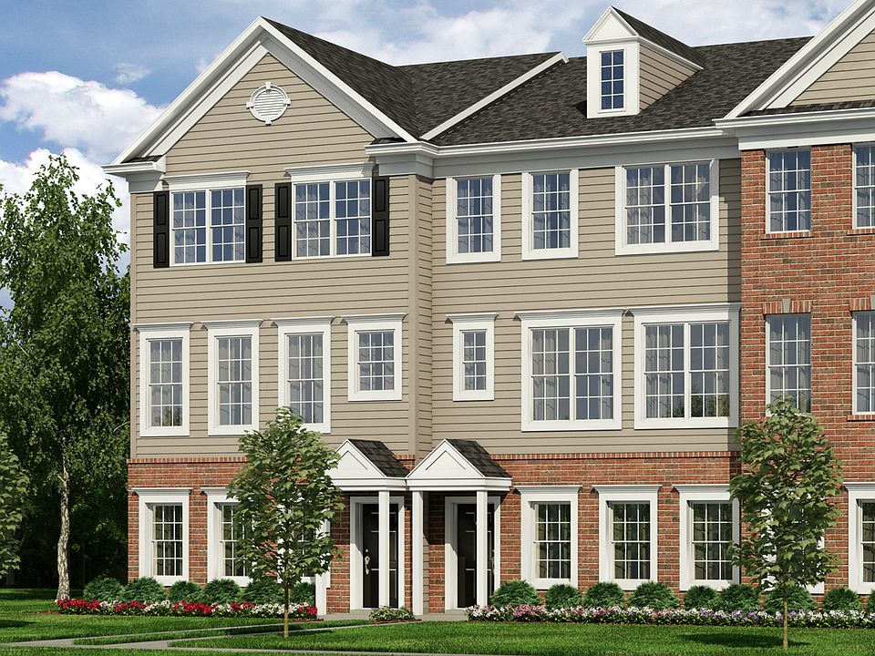 New construction townhomes in Telford Borough