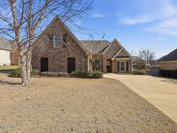 204 Village Pl, Pearl, MS 39208