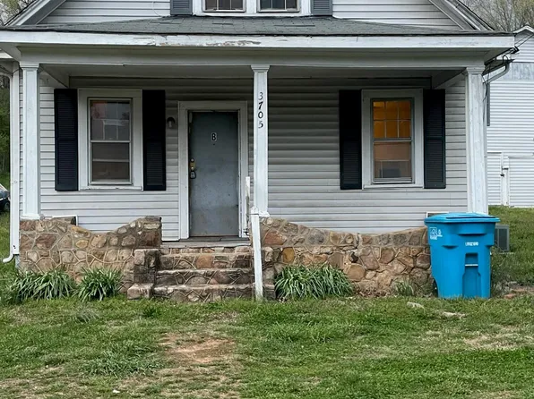 3705 Salem Tpke NW, Roanoke, VA 24017