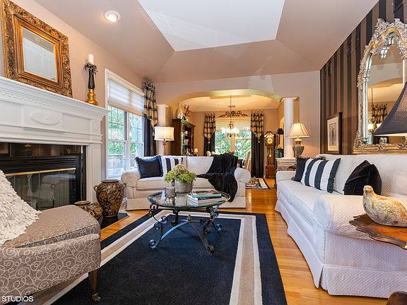 3rd image of 6165 Princeton Ln