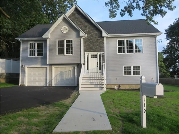 139 Leo Ave, Providence, RI 02904