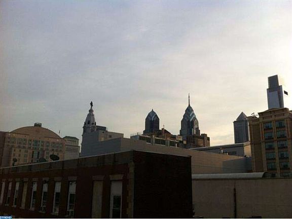 3rd image of 211 N Camac St #4A