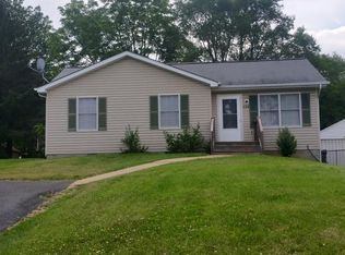 134 S Waverley St, Staunton, VA 24401