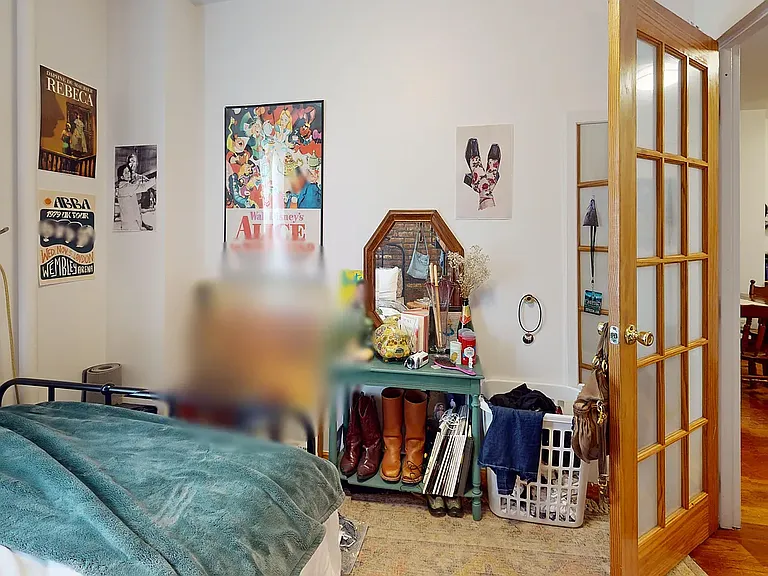 520 E 11th St #16 — Photo 12