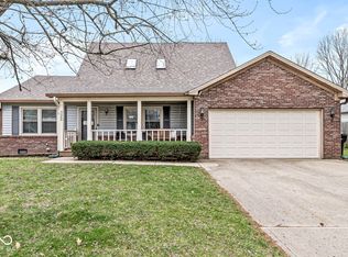 325 Saint Charles Way, Whiteland, IN