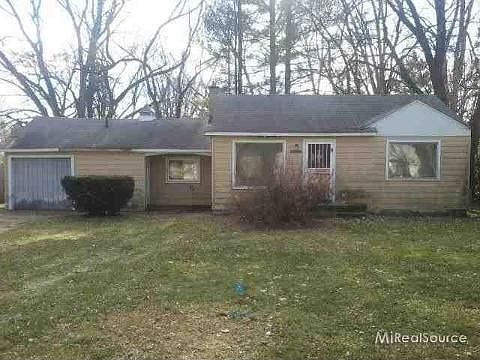 2nd image of 21771 Frazer Ave