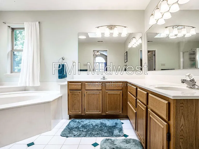 3712 Kinnett Ln — Photo 15