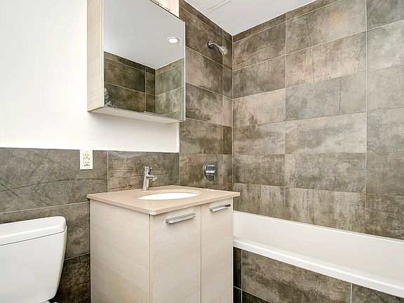 5th image of 281 Union Ave APT 6I