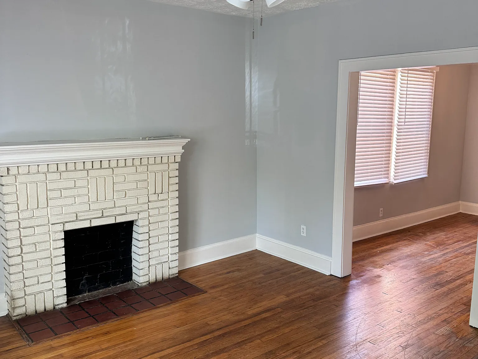 2619 Forbes St — Photo 2