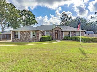 2632 Youngwood Ln, Cantonment, FL 32533