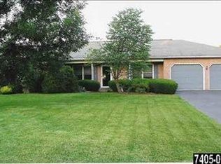 2691 Oberlin Dr, York, PA 17404
