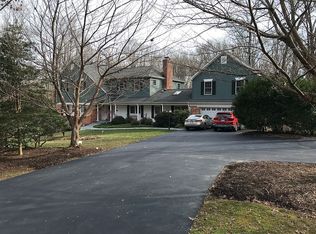 529 Clear Spring Rd, Great Falls, VA 22066