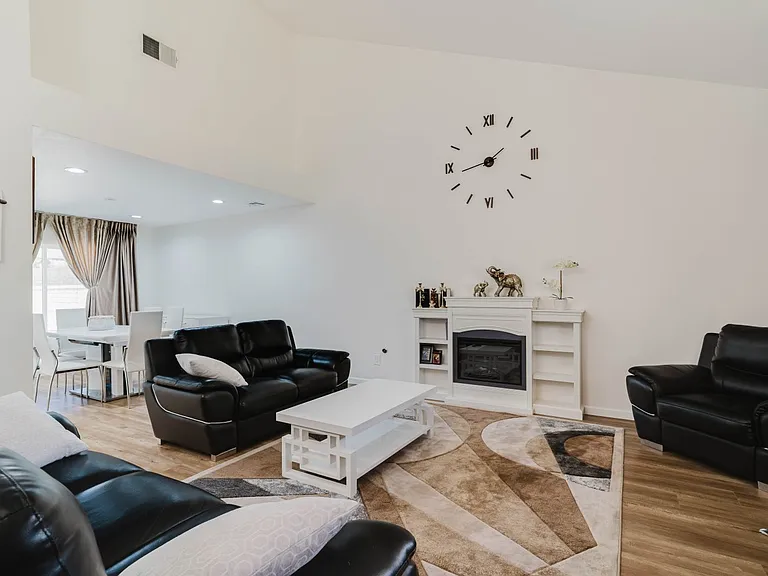 41201 Laidlaw Ln — Photo 11