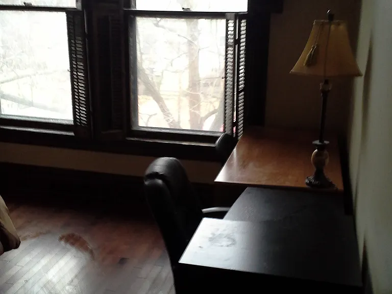 2nd Large Bedroom