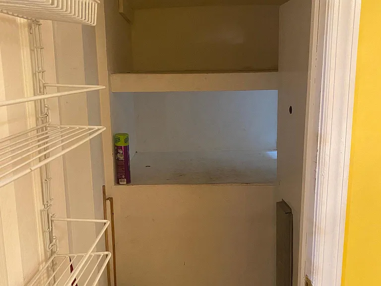 Kitchen Pantry