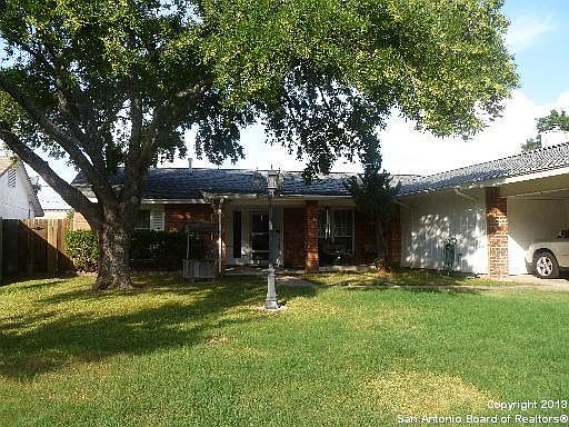 1st image of 8215 MEADOW PT