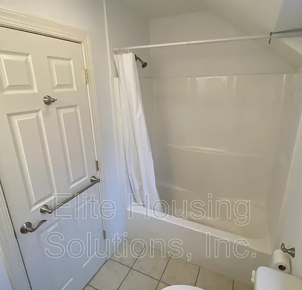 210 E Withers Rd #206 — Photo 12