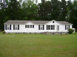 626 British Rd, Kinston, NC 28501