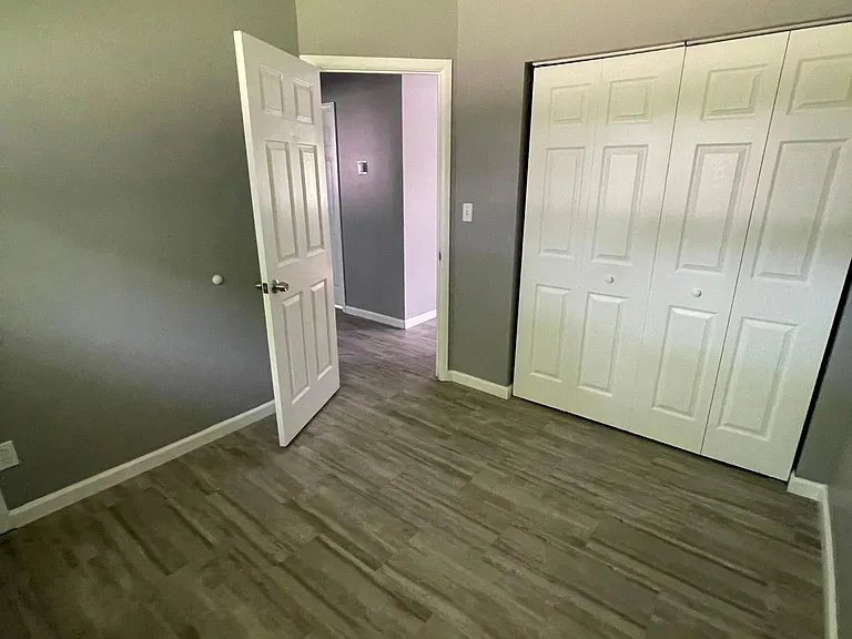 2914 Bainbridge St — Photo 13