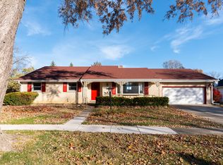 7721 Stevens St, Darien, IL 60561