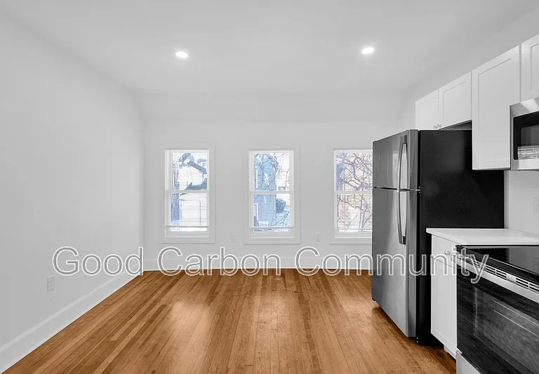 213 Summer St #3 — Photo 6