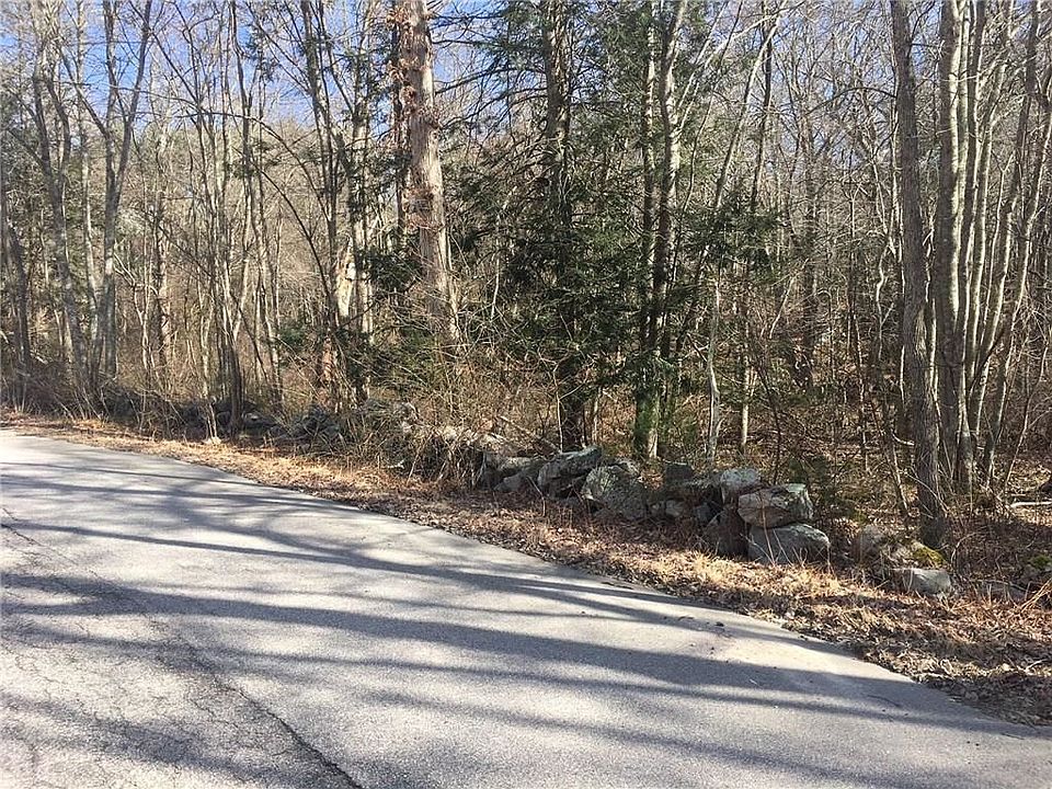 2nd image of 299 S Woody Hill Rd