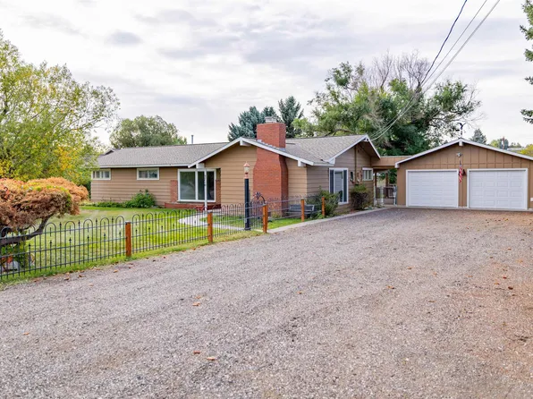 2710 Cowgill Rd, Cody, WY 82414