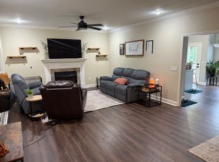 85 Magnolia Springs Rd, Troutville, VA 24175