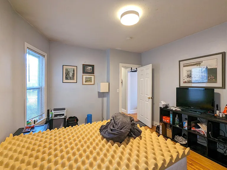345 Highland Ave #2 — Photo 15
