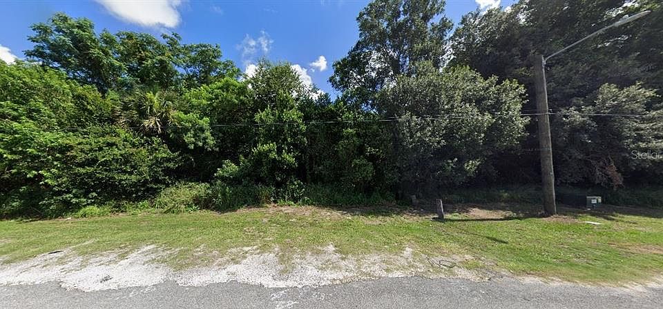 2nd image of Soccer Ave
