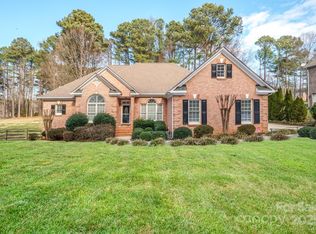 134 Shipyard Pointe Rd, Mooresville, NC 28117