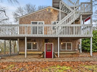 11 Hornbeam Ave, Falmouth, MA 02540