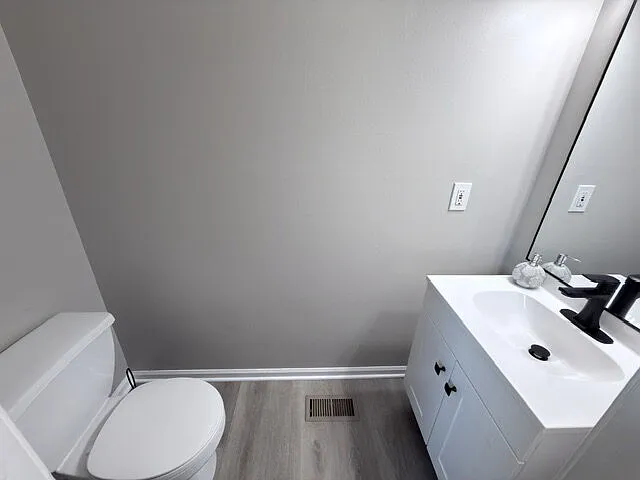 8 Melrose Ct — Photo 20