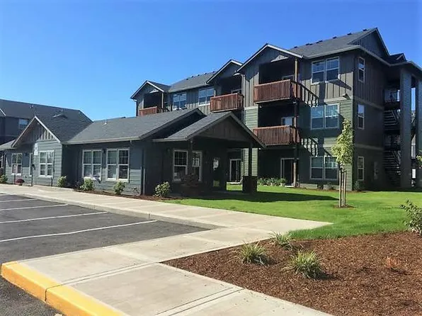 Now Leasing at The Lodges in Lebanon