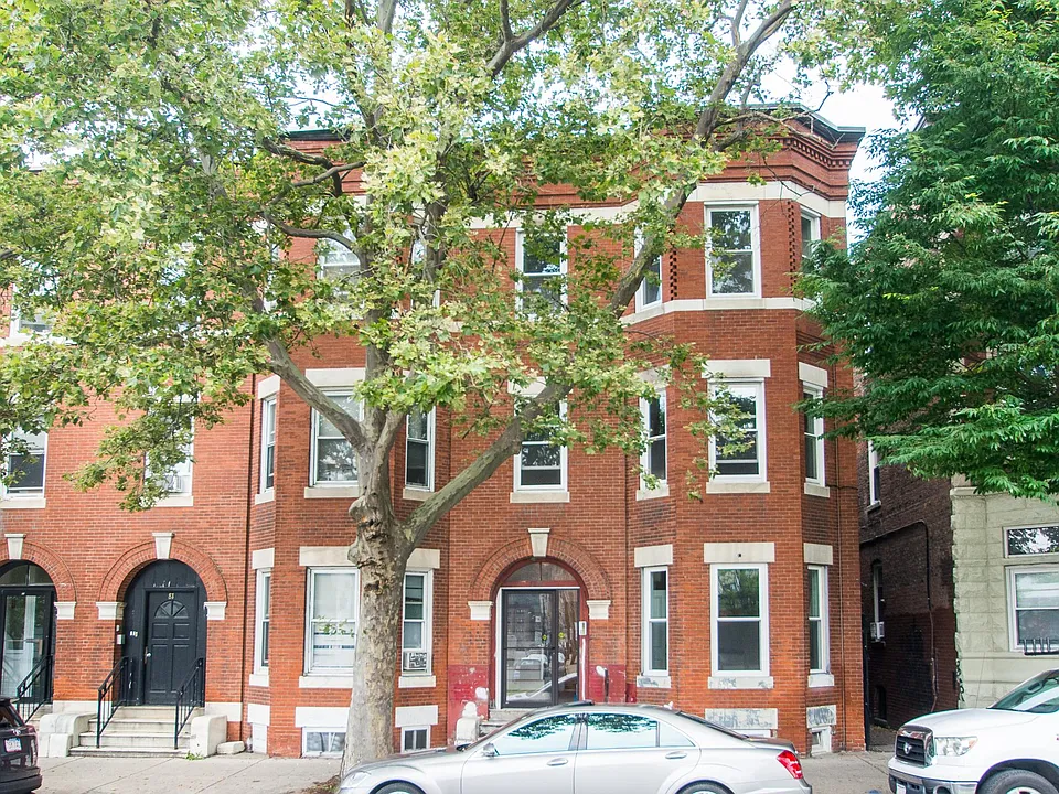 79 Brighton Ave