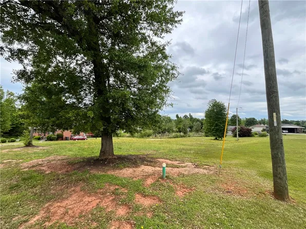 LOT 19 Rectory Dr, Seneca, SC 29678