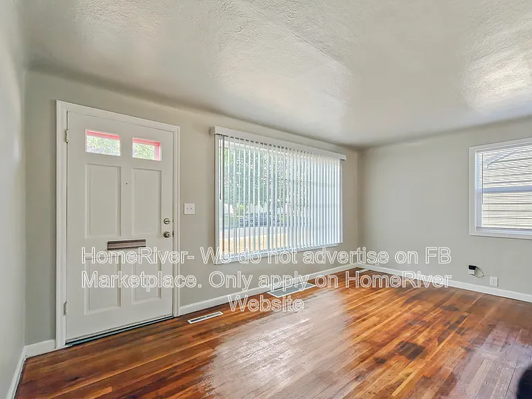 5214 N Cannon St — Photo 4
